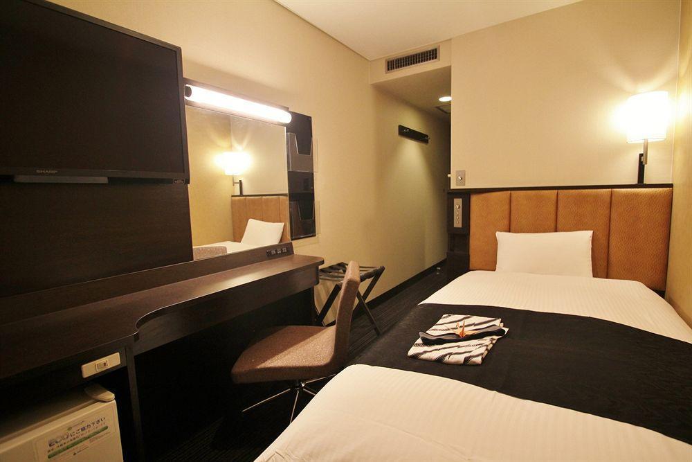 Hiroshima Ekimae Green Hotel Buitenkant foto