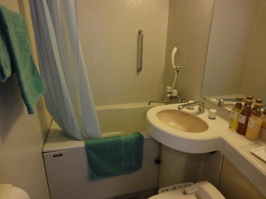 Hiroshima Ekimae Green Hotel Kamer foto