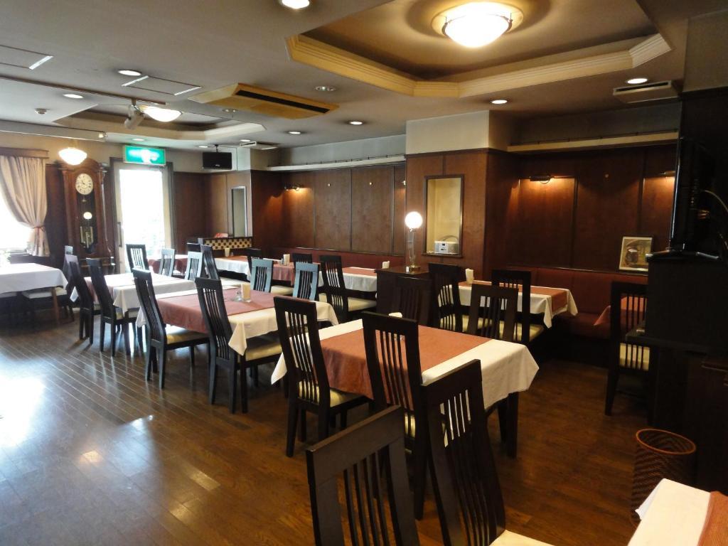 Hiroshima Ekimae Green Hotel Buitenkant foto